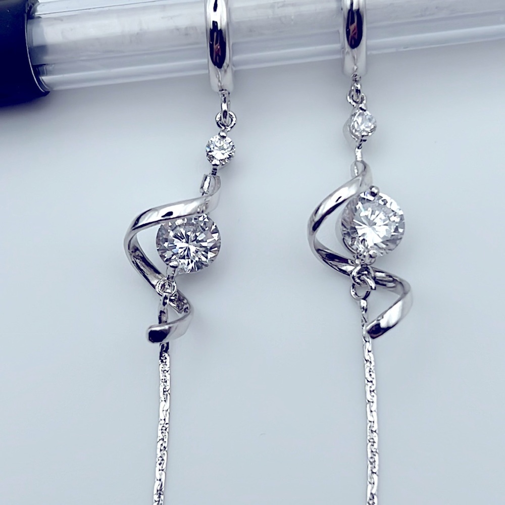 SILVER CUBIC ZIRCONIA DANGLING EARRING - Picture 2 of 5